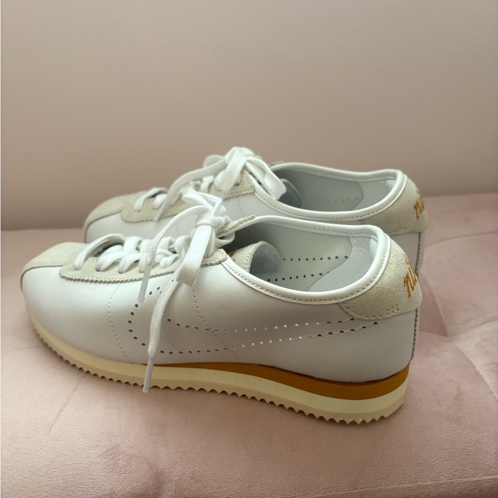 Women’s Nike Cortez Leather Shoes